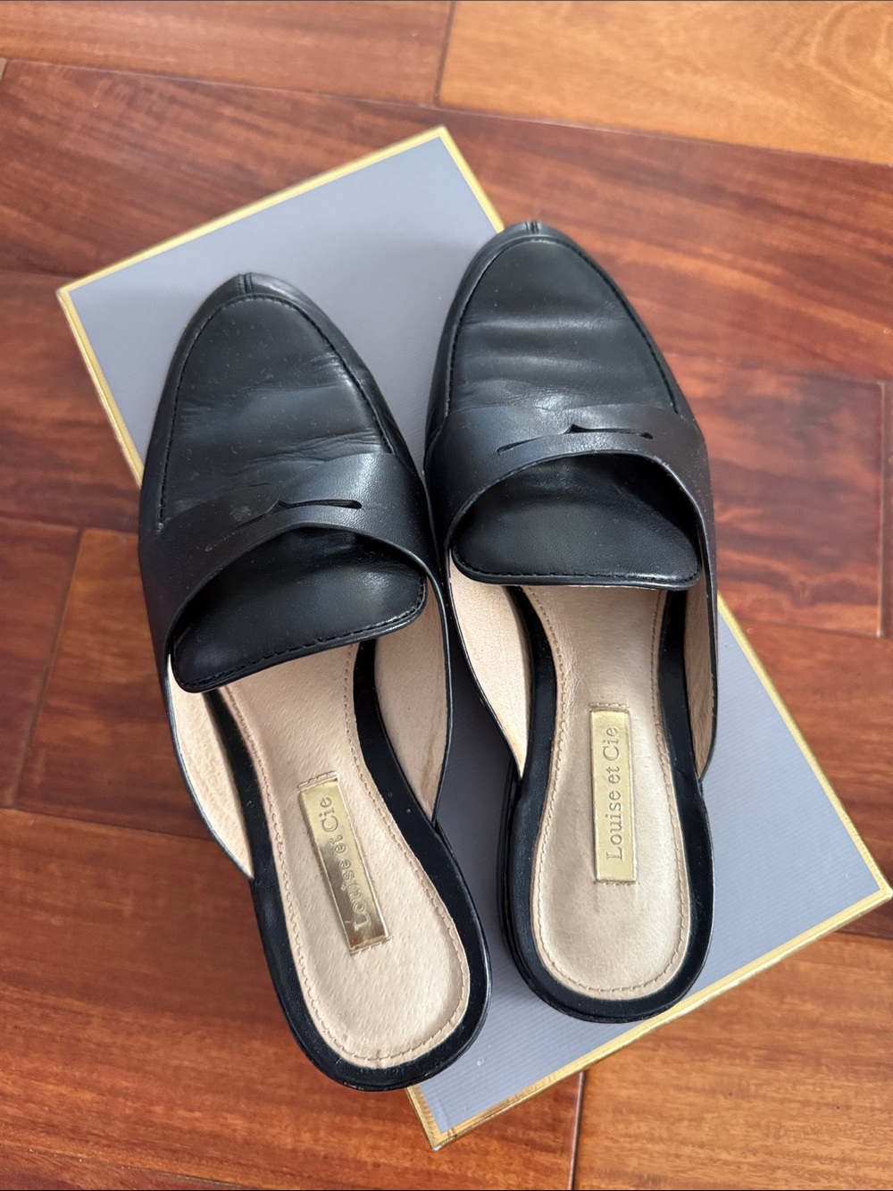 Louise et Cie Black Dugan Leather Mule Loafers, 6M